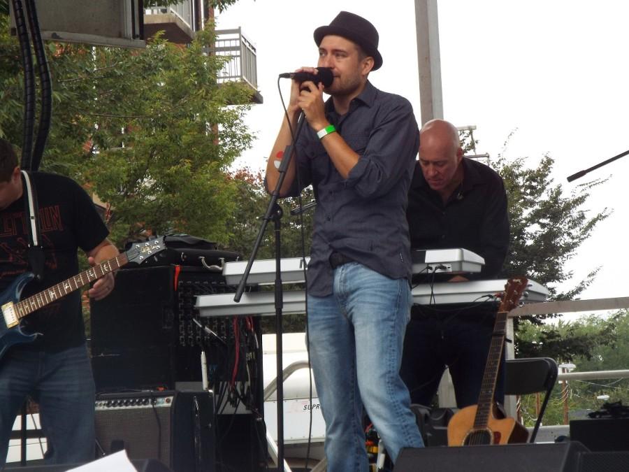 The Muddy Crows play on the Car Free Diet Stage. 