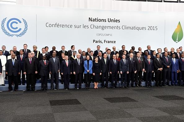 World leaders meet in Paris for the climate change conference in December 2015.