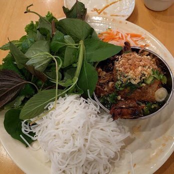 Pho entree at Hai Duong. Photo courtesy of Yelp. 