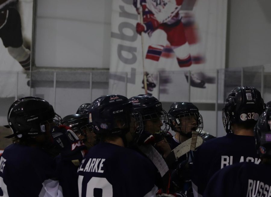 Life on the Ice: The Washington-Liberty Community Hockey Club